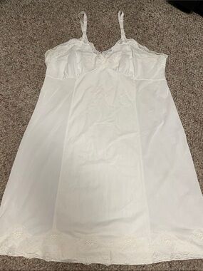 Vintage White Lace-Trim Slip  - vanity fair for eatons
